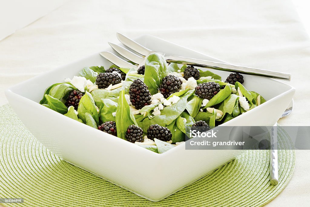 Blackberry Salada de Espinafre - Royalty-free Amora Preta Foto de stock