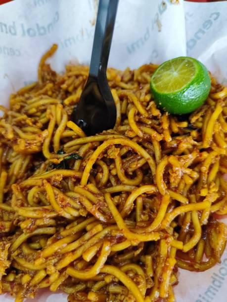 istock Stir Fry Noodles 1631782879