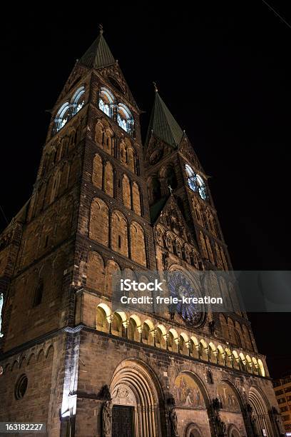 Bremer Dom At Night Stock Photo - Download Image Now - Architecture, Bremen, Cathedral