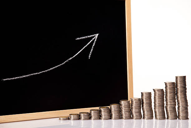 istock Financial success concept, Coins diagram 163184274
