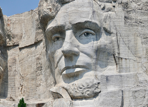 Lincoln at Mount Rushmore up close