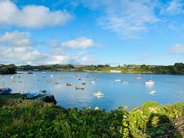 istock Harbor in Castletownshend, Ireland 1632148116