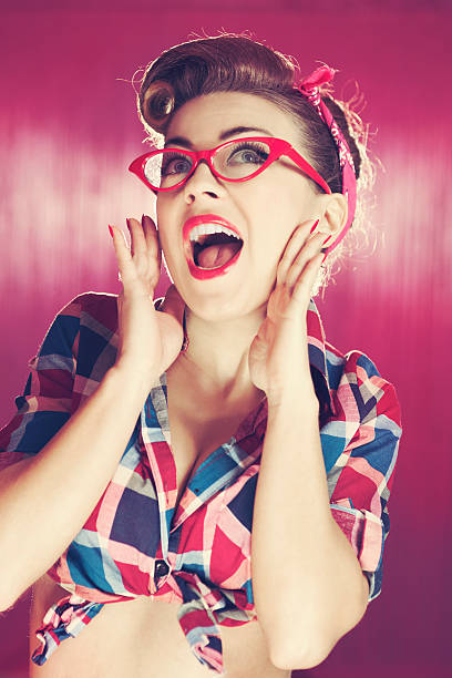 istock Pin-up girl excited shouts 163218202
