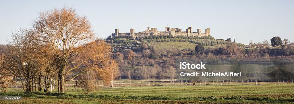 Panorama de Monteriggioni, Toscana, Italia - Foto de stock de Aire libre libre de derechos