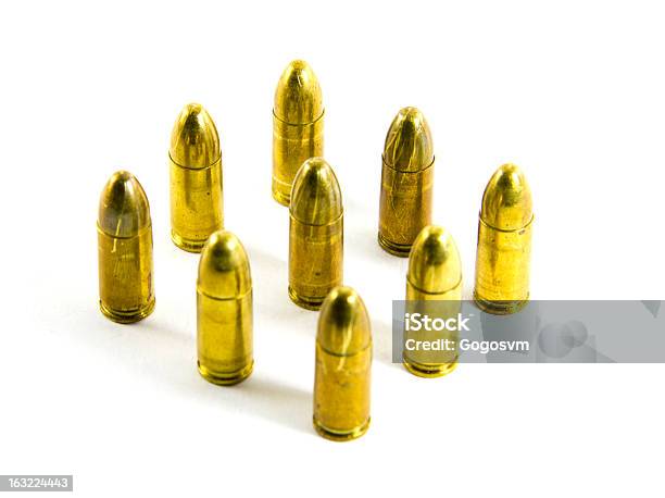 Marcas De Ouro - Fotografias de stock e mais imagens de Bala - Munição - Bala - Munição, Cartucho de balas, Chumbo