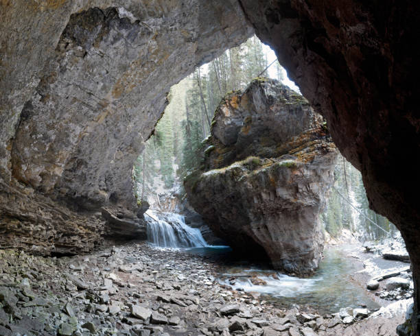 istock Canadian Rocky Mountains Landscapes 1632525175