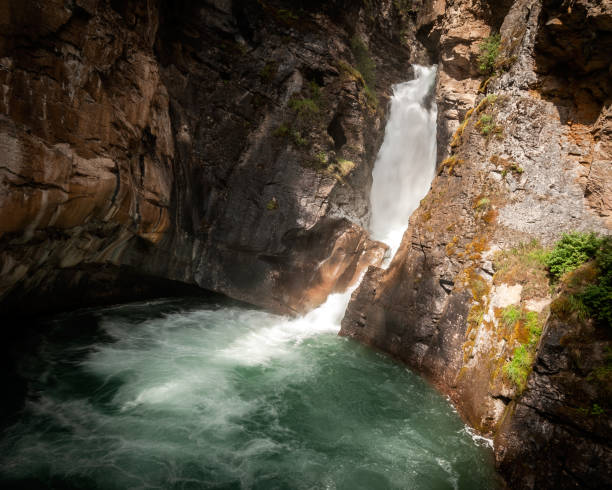 istock Canadian Rocky Mountains Landscapes 1632525289