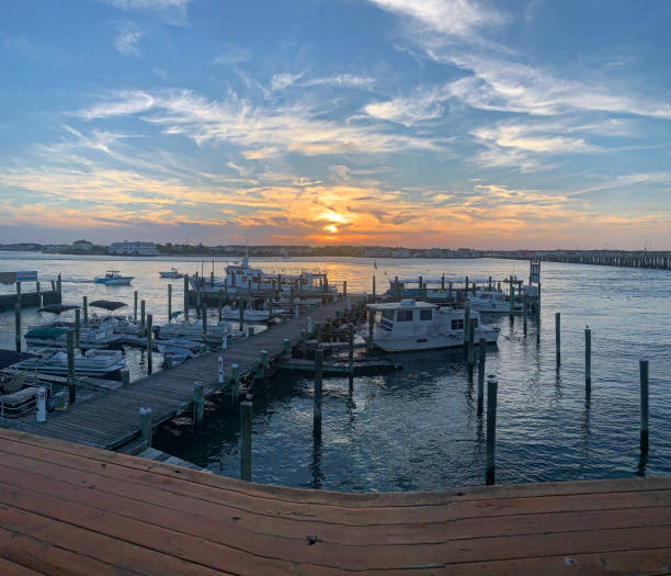 istock Sunset on the Dock of the Bay 1632601757
