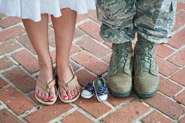 istock Expecting Military Family 163265899