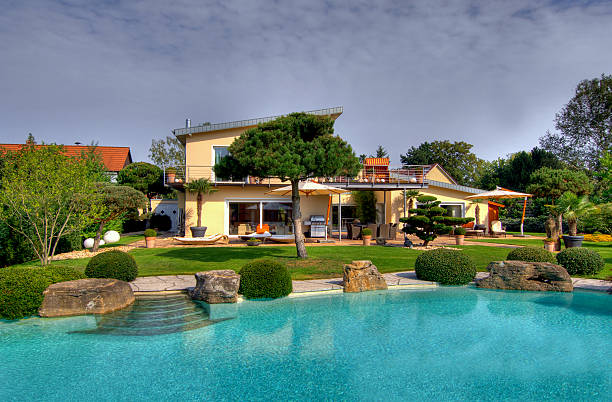 istock Single-family house 163319627