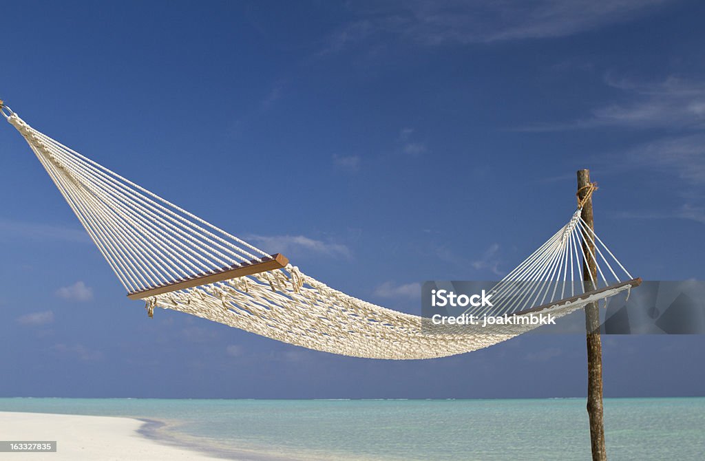 Net Hängematte in paradisiac beach - Lizenzfrei Hängematte Stock-Foto