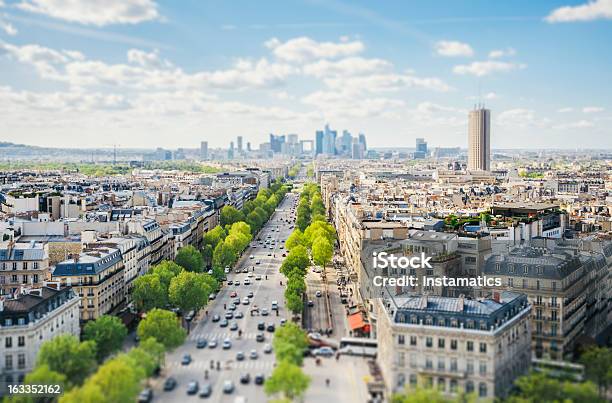 Paesaggio Urbano Di Parigitiltshift - Fotografie stock e altre immagini di Città - Città, Parigi, Francia