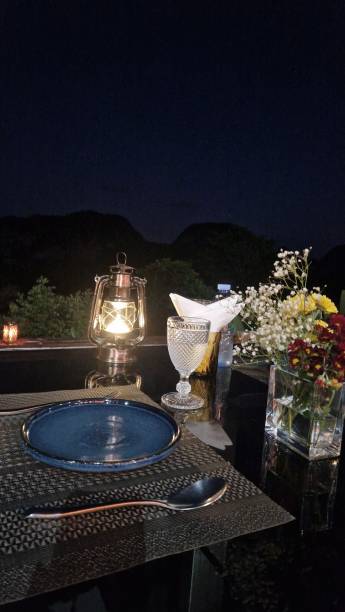 istock Dinner at Samed Nangshe Boutique 1633607409