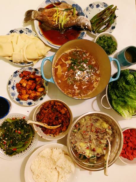 istock chinese thanksgiving family dinner 1633726940