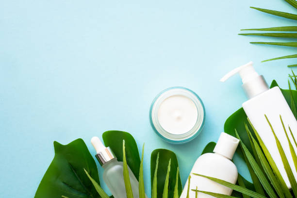 istock Natural cosmetic products with green leaves. 1633767697