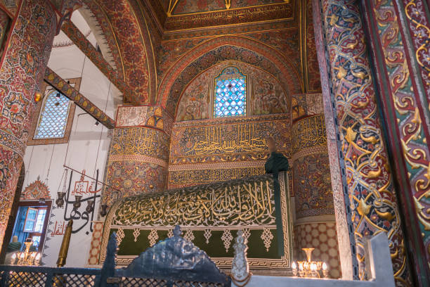 mausoleo de mevlana konya turquía - prague old door house fotografías e imágenes de stock