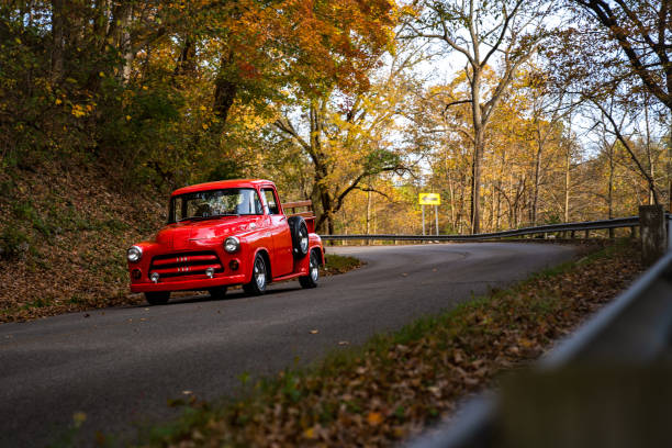 istock Vintage Truck Downhill 1634015764
