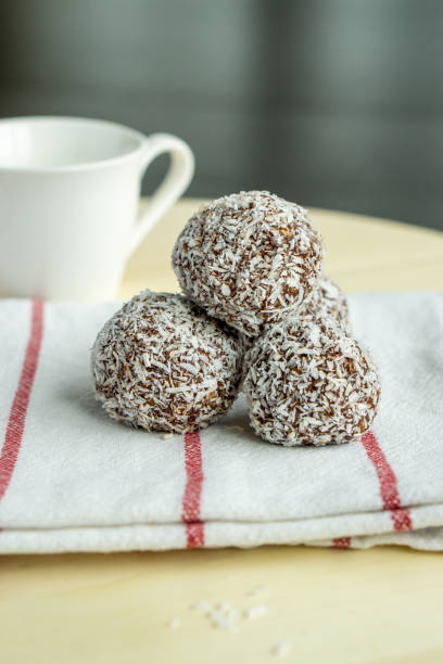 Homemade chocolate oatmeal balls (Swedish chokladbollar)