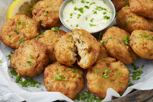 Mini Breaded Crab Cakes with Tartar Sauce, Chives and Lemon