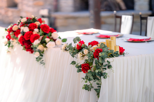 Flowers decoration for wedding table