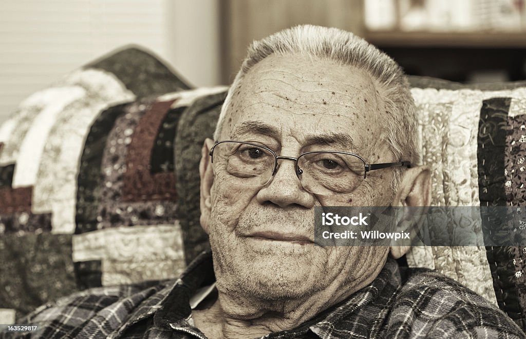 Ritratto di uomo anziano - Foto stock royalty-free di 80-89 anni