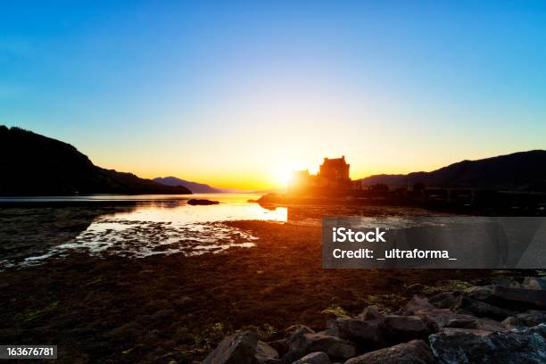 Eilean Donan Castle Stock Photo - Download Image Now - Green Color, Arch Bridge, Architecture