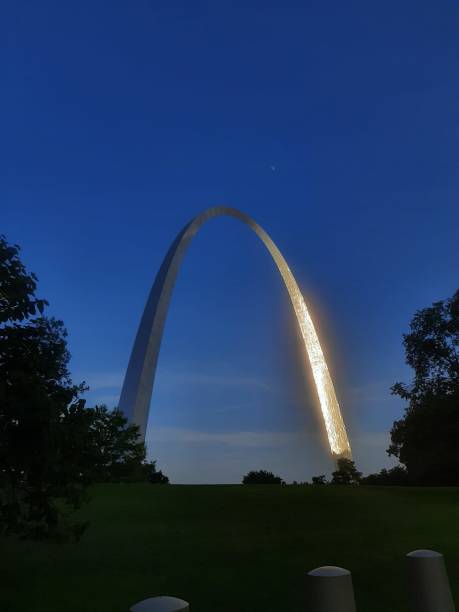istock Found my gateway to happiness in St Louis 1637022718
