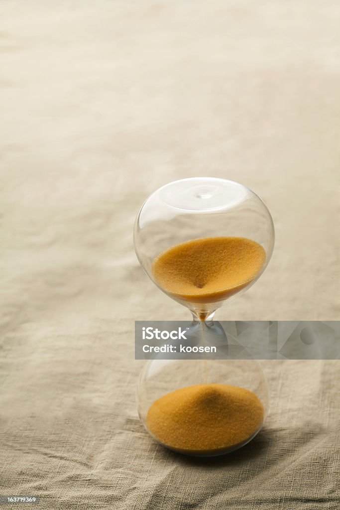 くびれた砂時計 - ガラスのロイヤリティフリーストックフォト