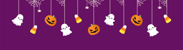 ilustrações, clipart, desenhos animados e ícones de banner de borda de halloween feliz com fantasma, milho doce e abóboras jack o lanterna penduradas em teias de aranha. spooky ornaments decoração vector ilustração, truque ou tratar convite de festa - spider web halloween corn pumpkin