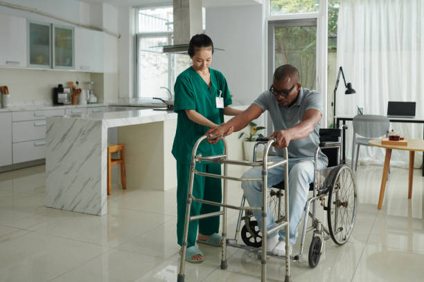 istock Patient Trying to Stand up 1637281090