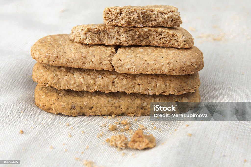 Crunchy crumbly cookies d'avoine - Photo de Aliment libre de droits