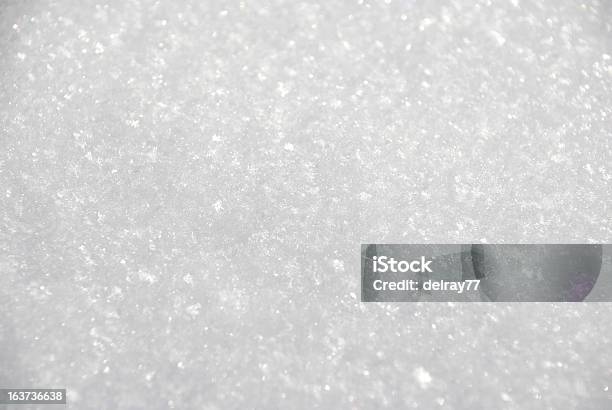 Plano Aproximado De Chão Coberto De Neve No Inverno - Fotografias de stock e mais imagens de Branco