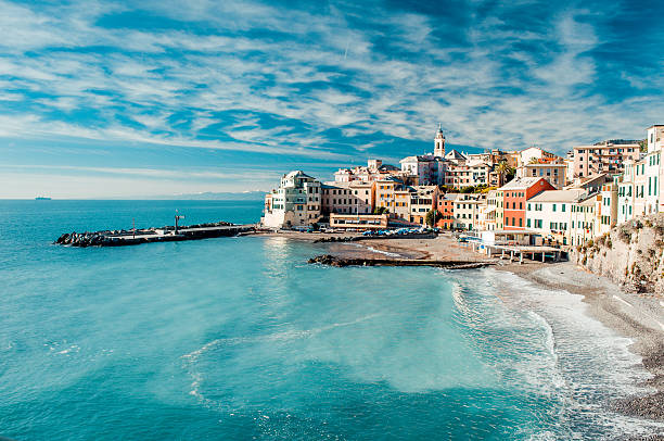 vue de bogliasco, italie - beautiful bay sea water photos et images de collection