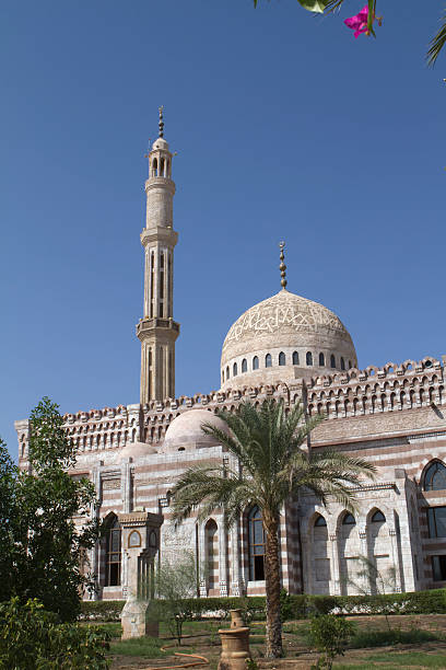 istock Sharm el-Sheikh mosque against blue sky, Egypt 163739398
