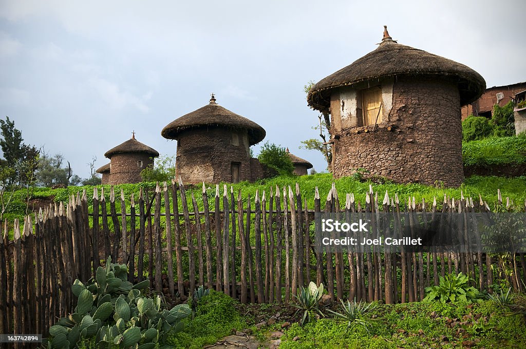 Toit en chaume traditionnel des maisons de Lalibela, Ethiopie - Photo de Éthiopie libre de droits