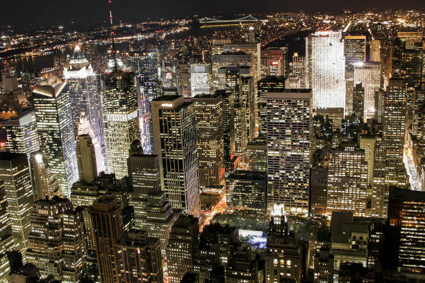Skyline of Manhattan, at night,New York, USA, North America Skyline of Manhattan, at night,New York, USA, North America major us cities stock pictures, royalty-free photos & images