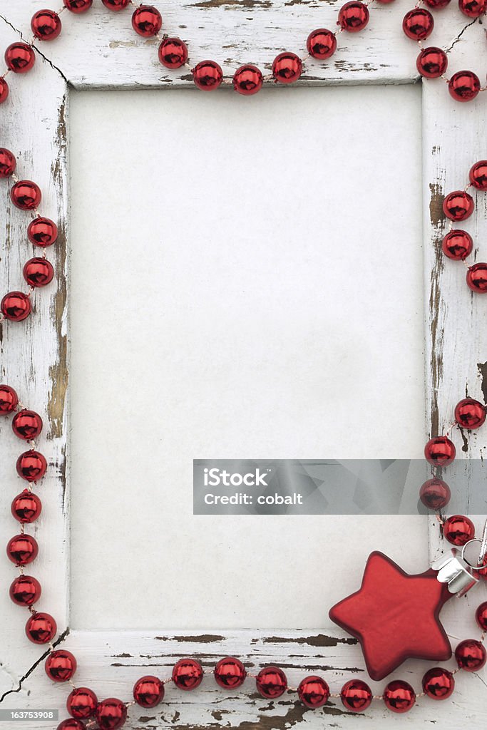 Moldura de madeira com Decoração de Natal de vermelho e Estrela - Royalty-free Bola de Árvore de Natal Foto de stock