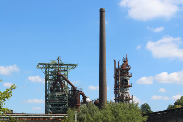 istock Disused iron and steelworks in Hattingen 1637579085