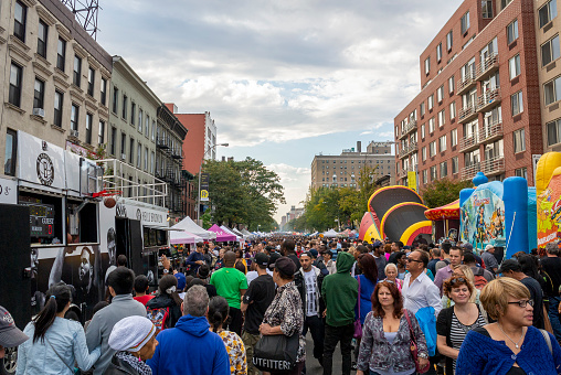 New York City, NY, USA, September 30, 2012, Large Crowd People, Visiting Local Food Festival,  Harlem, Street Scenes, Afro-American Community