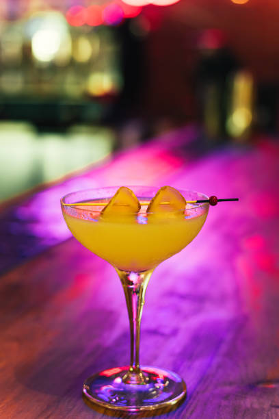 istock Margarita cocktail on a bar counter 1637951352