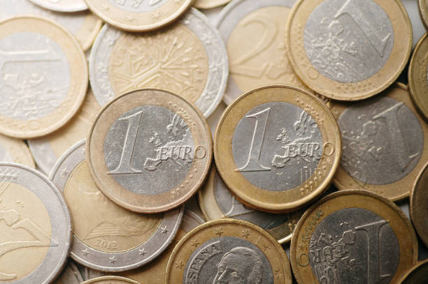 istock 1 and 2 euro coins 1637989680