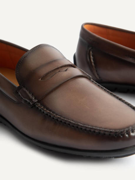 istock Men's leather shoes 1638198115