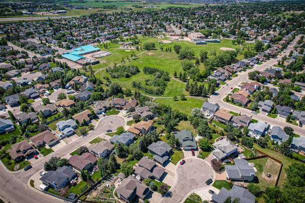 istock Lakeridge neighborhood of Saskatoon 1638449697
