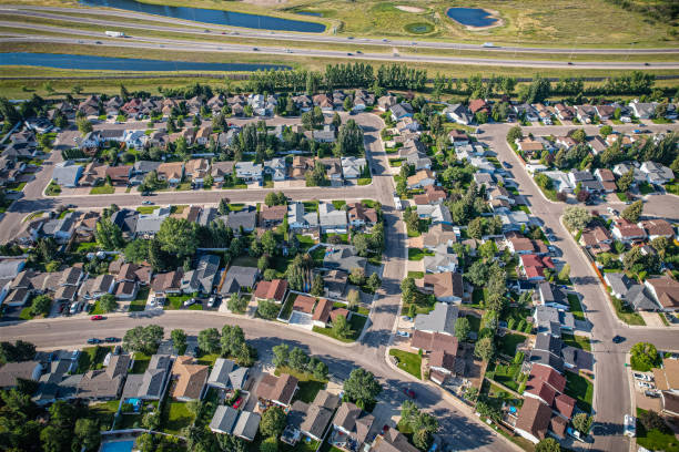 istock Lakeridge neighborhood of Saskatoon 1638451342