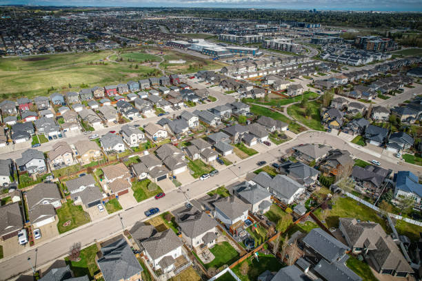 istock Stonebridge Aerial in Saskatoon 1638504798