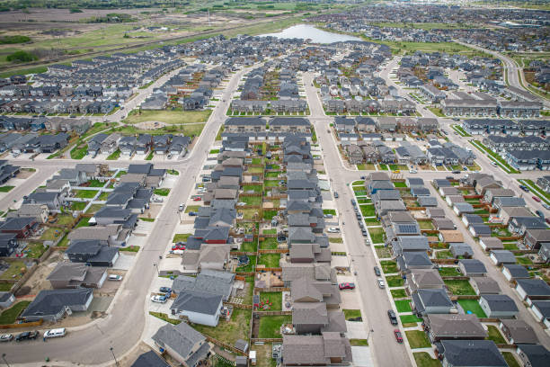 istock Stonebridge Aerial in Saskatoon 1638504811