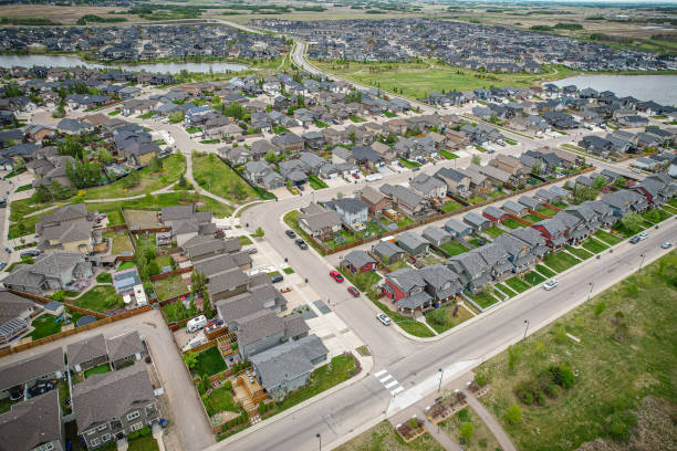 istock Stonebridge Aerial in Saskatoon 1638505328