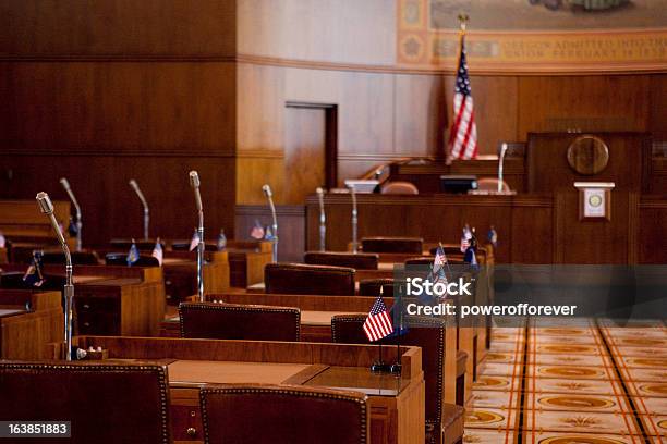 Foto de Senado Câmara Capitólio Do Estado De Oregon e mais fotos de stock de Senado - Congresso americano - Senado - Congresso americano, Senado - Governo, Capitólio Estatal