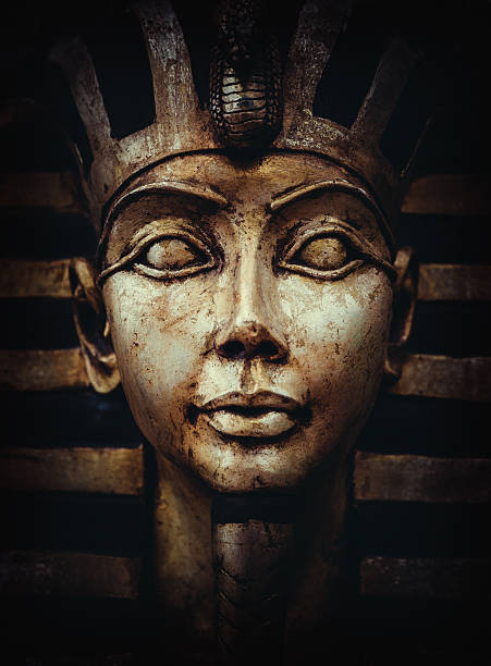 rey tut - death mask of tutankhamun fotografías e imágenes de stock