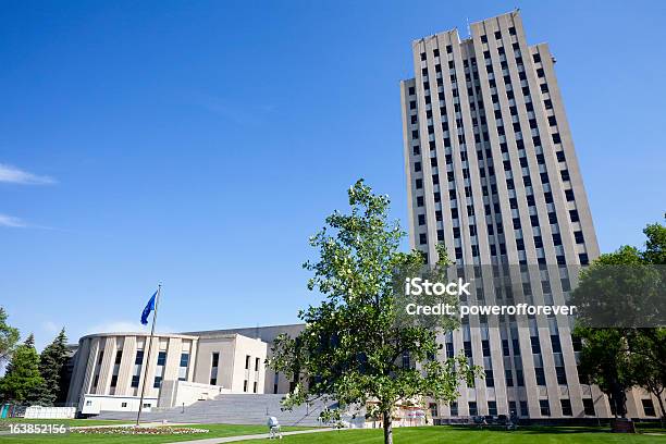 North Dakota Budynek Kapitolu Stanowego - zdjęcia stockowe i więcej obrazów North Dakota State Capitol - North Dakota State Capitol, Bismarck, Stan Dakota Północna